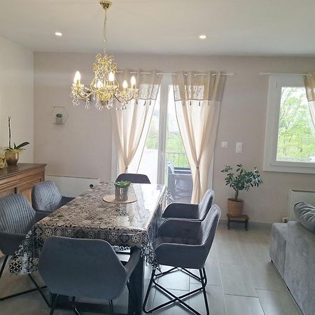 Agreable Maison Avec Jardin A Joinville Exteriér fotografie
